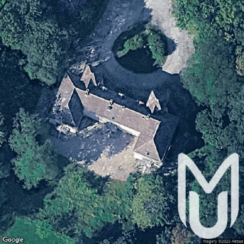Chateau Troche