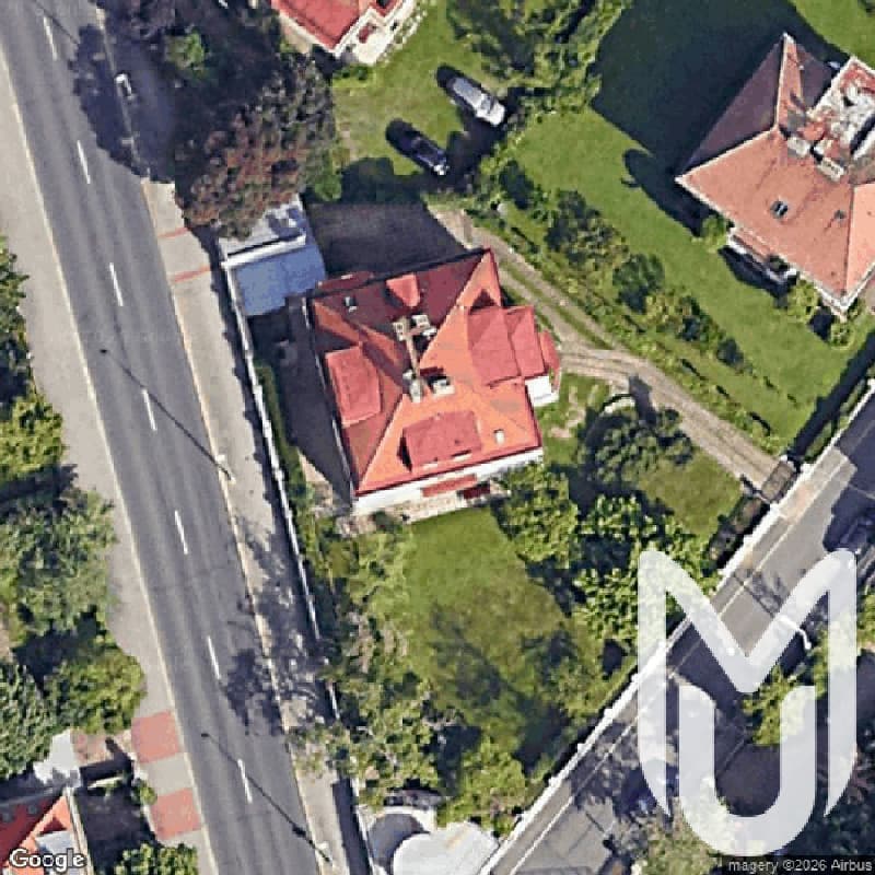 Villa Behind Hanspaulka