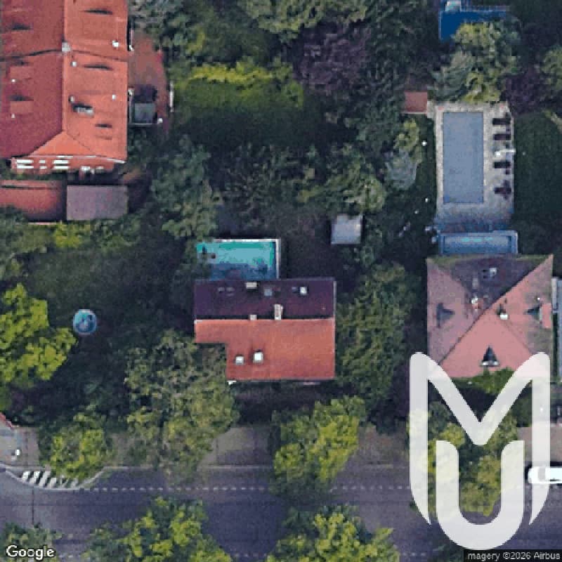 Villa Under The Underpass