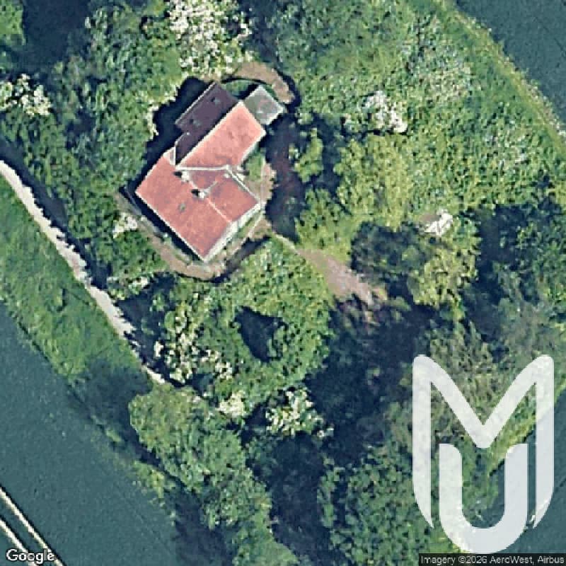 Moat House