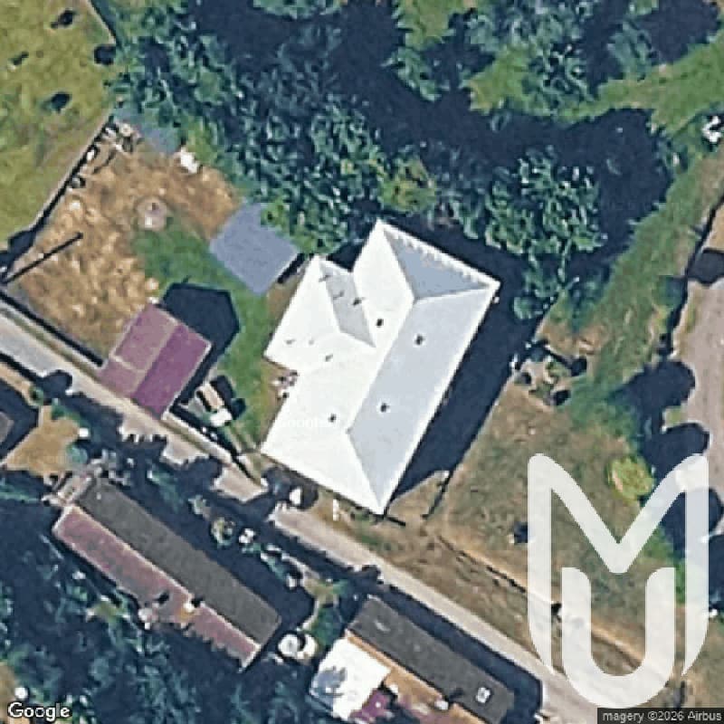 School In Mala Lecice