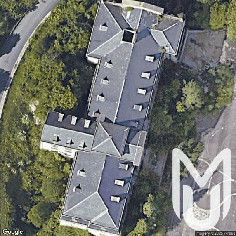 Villa Abandonada
