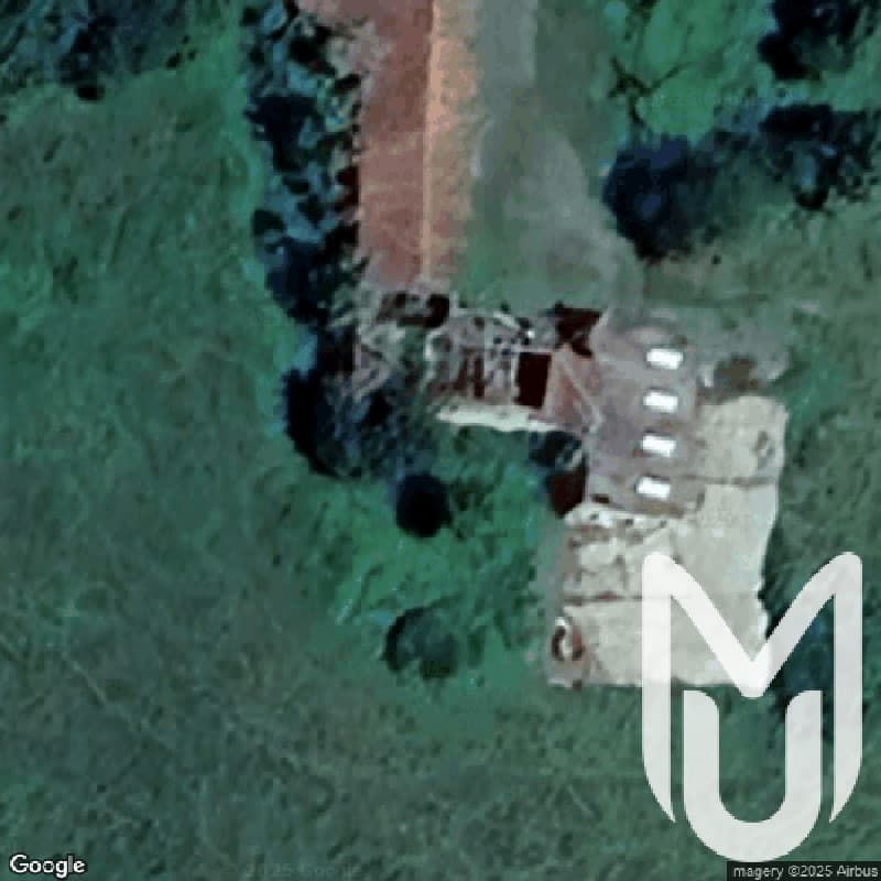 Hunter’s House / Maison des Chasseurs