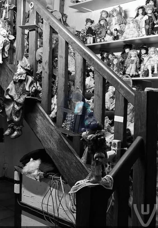 Puppethouse / Dollhouse