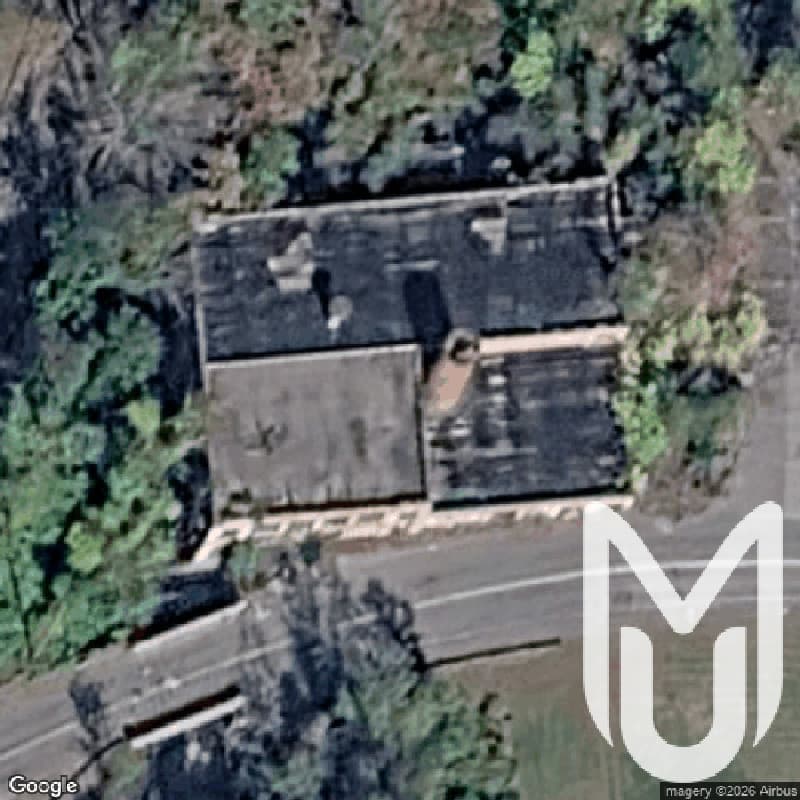 Parking Lot To Bunker Burglen Be