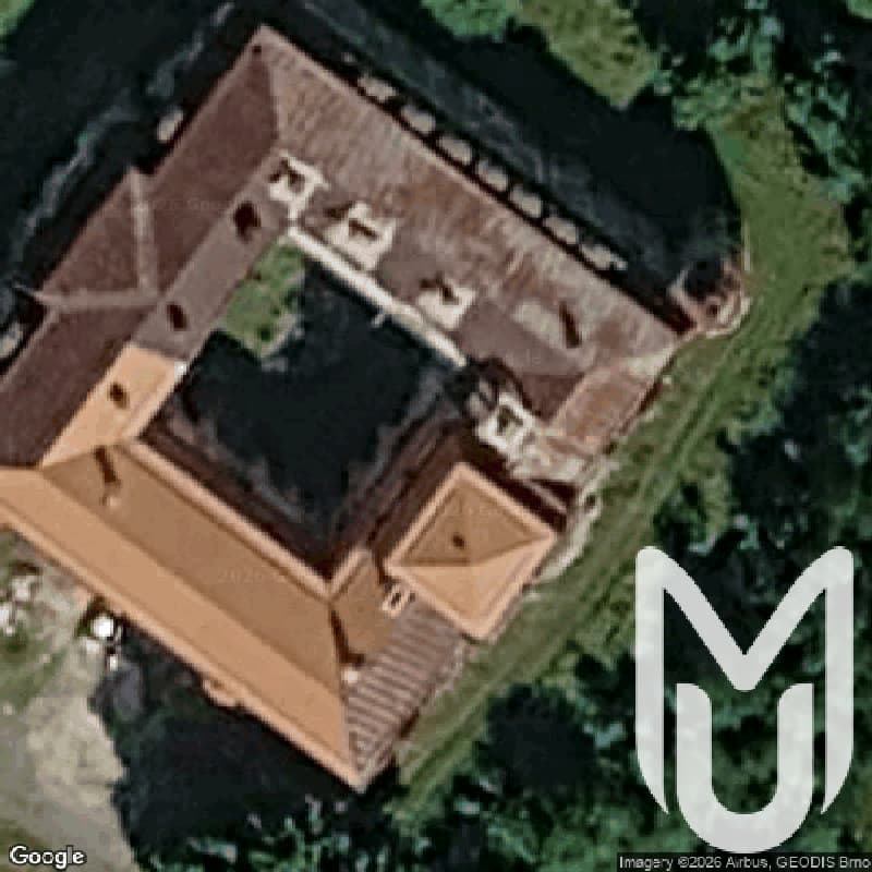 Velke Dvorce Castle