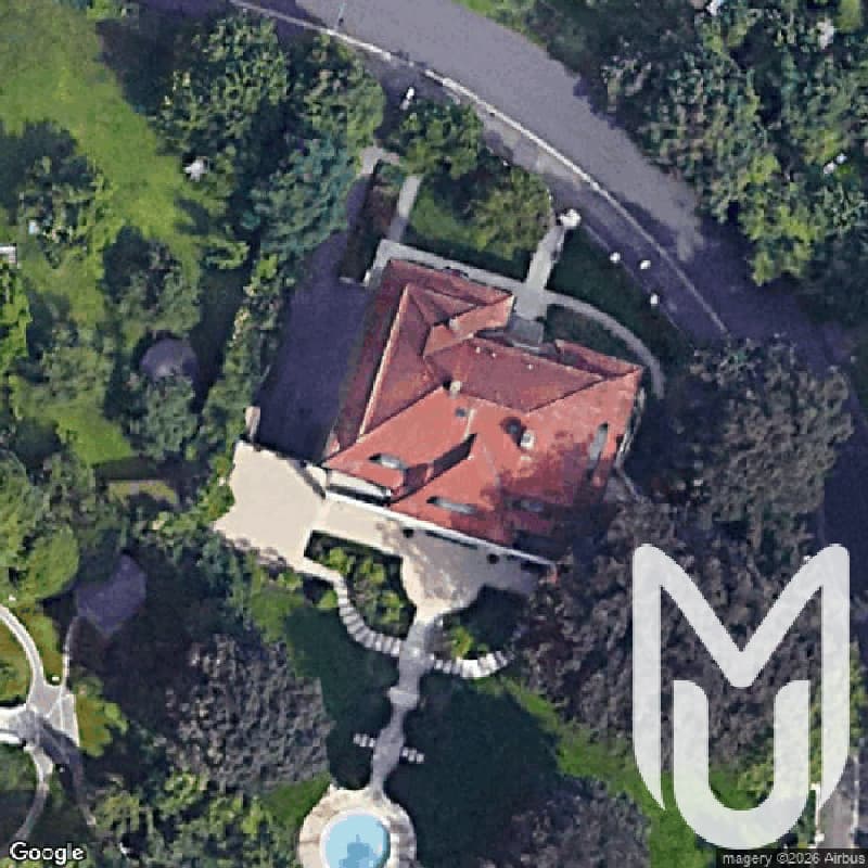 Villa Delostrelecka