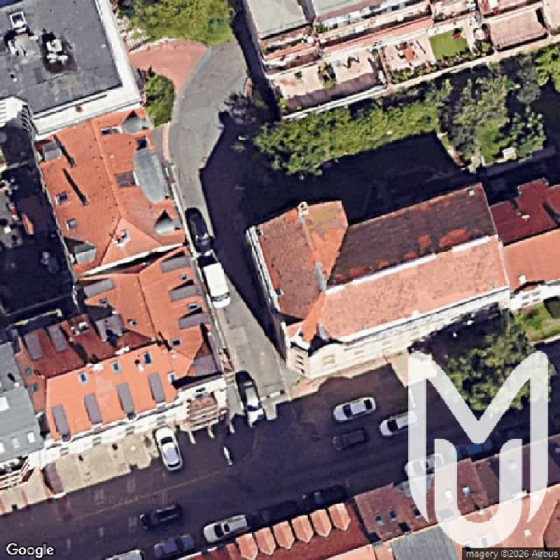 Apartment House At Vinicka