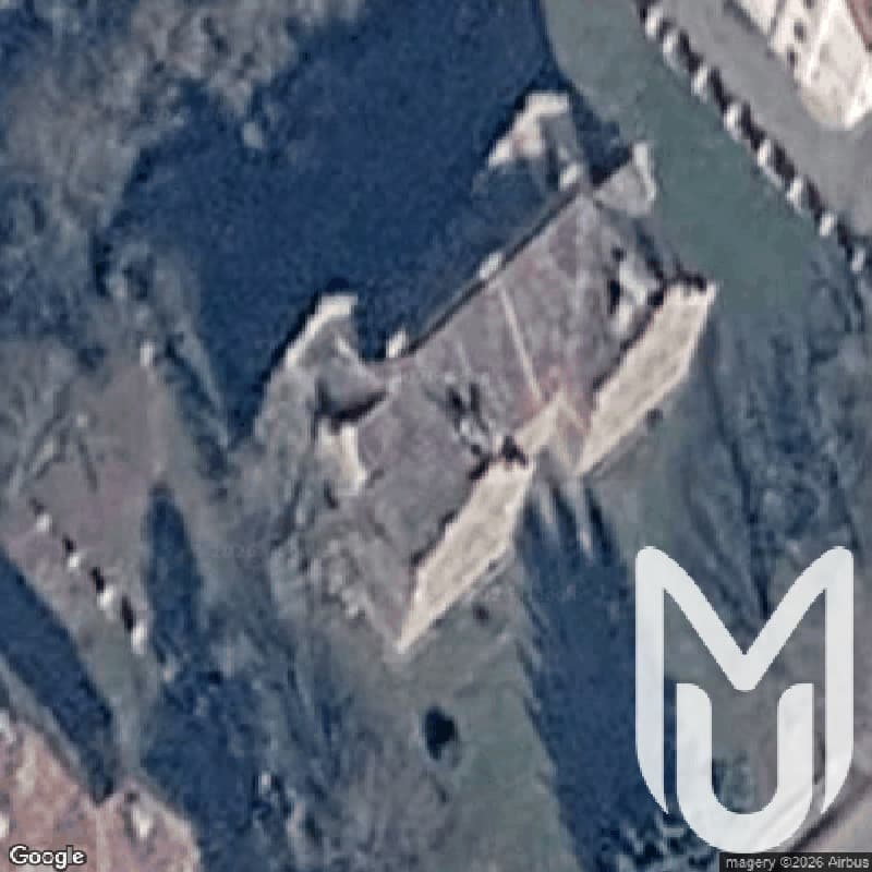 Liten Castle And Courtyard With Brewery