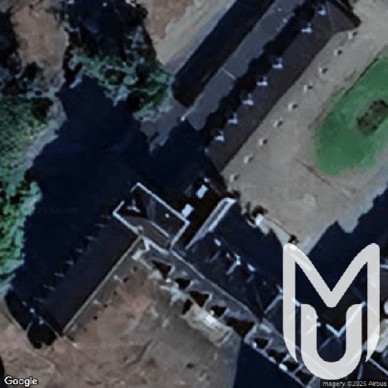 Chateau de la Morliere/ Chateau des Muscles