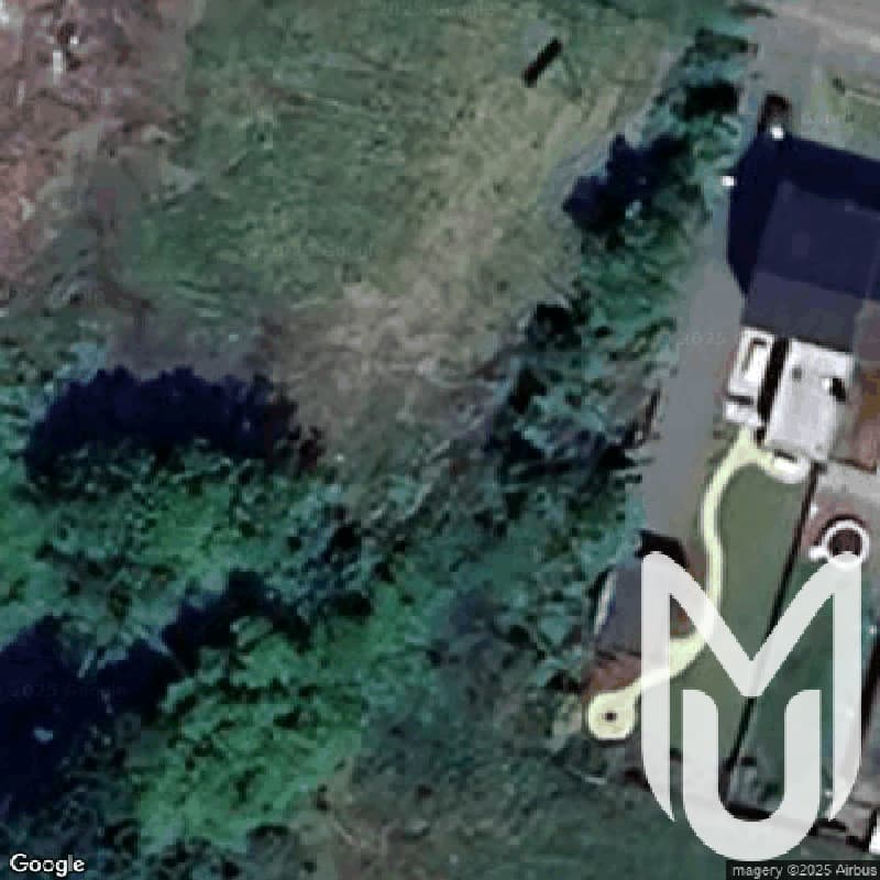 Maison B / Blue Car Farm
