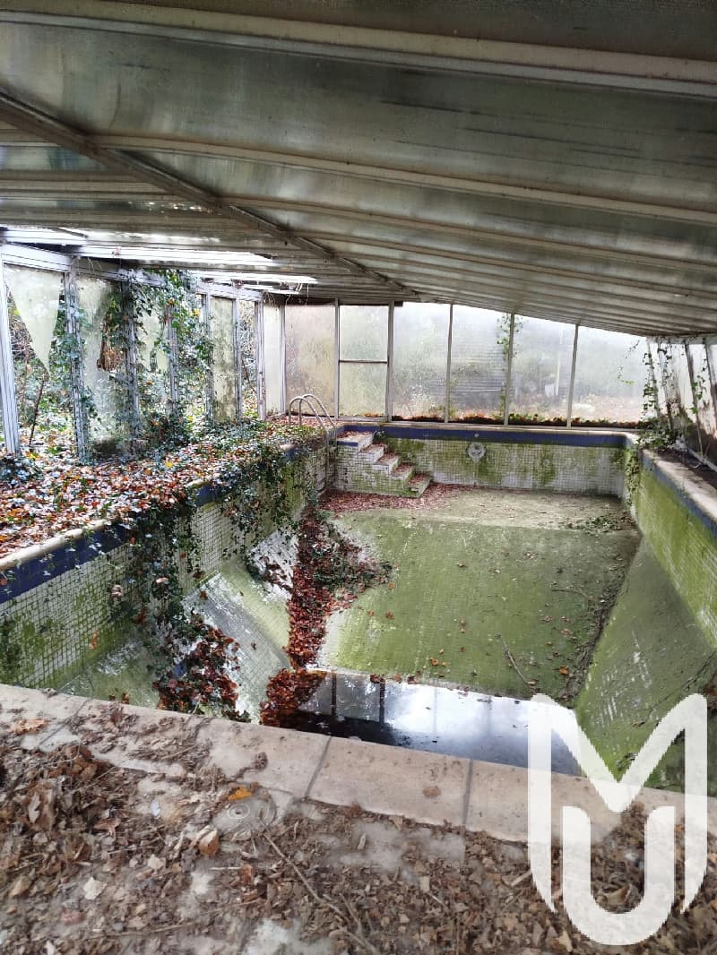 User photo of Maison Piscine abandoned location for urban exploration
